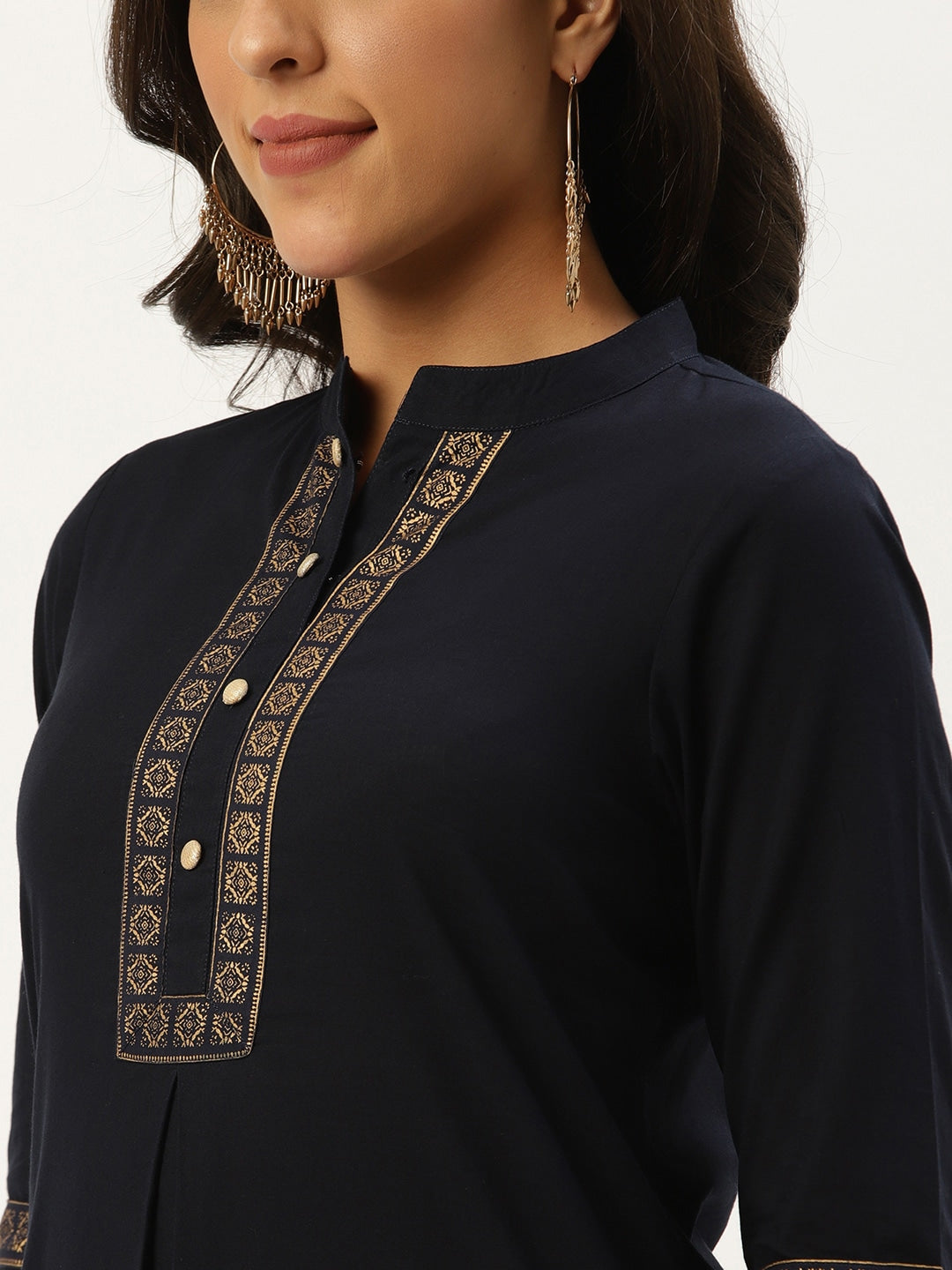 Women's Kurtis & Pants