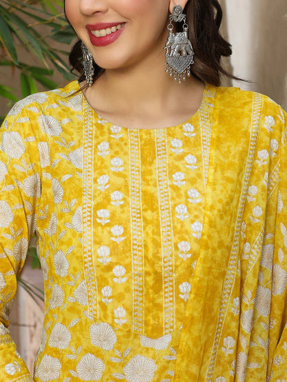 Yellow white Floral Printed Cotton Kurti Set